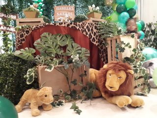 jungle in your living room